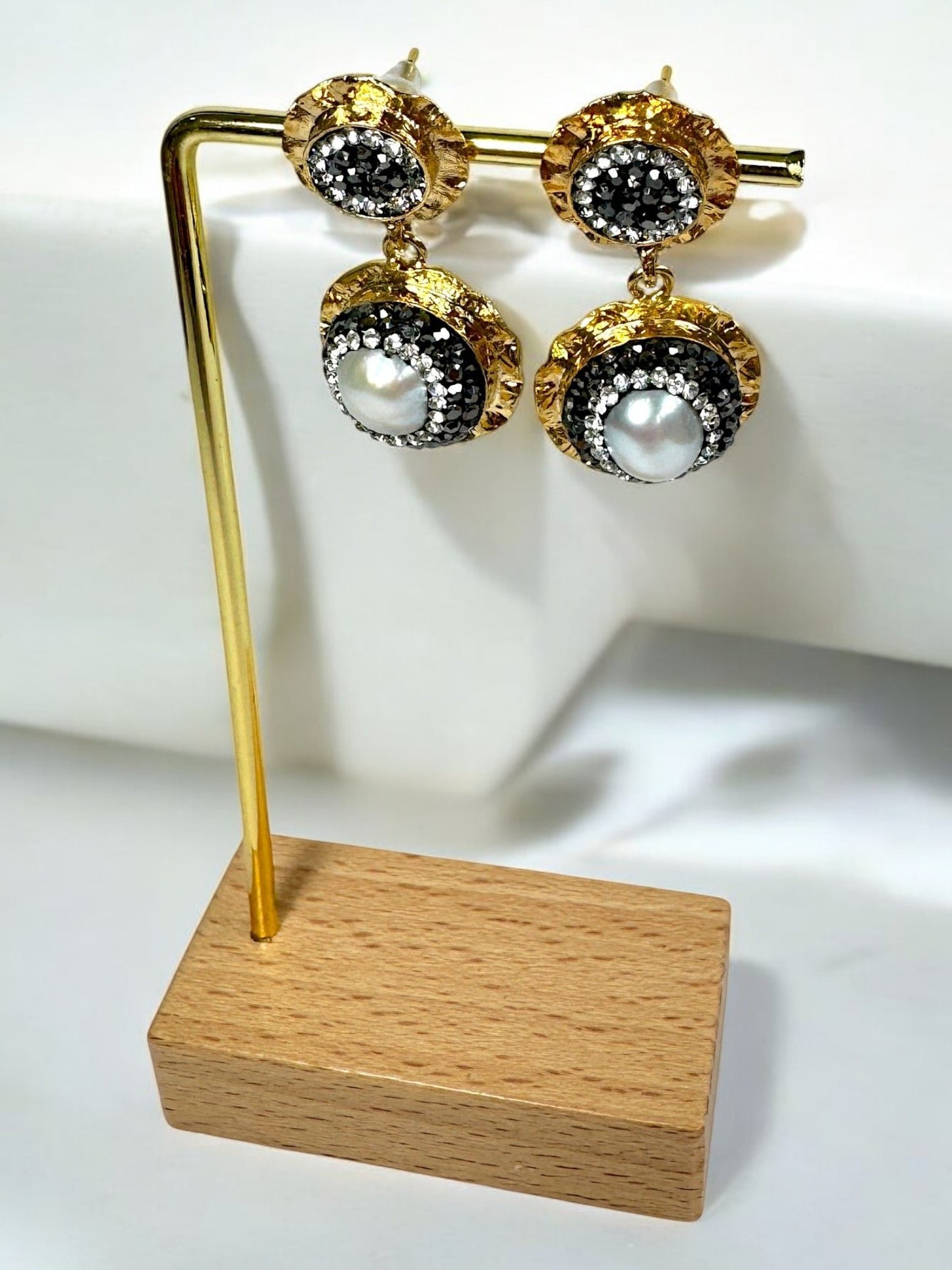 Luna Drop Earrings with Pearl