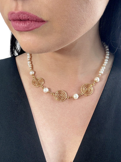 Bellaria Freshwater Pearl Necklace