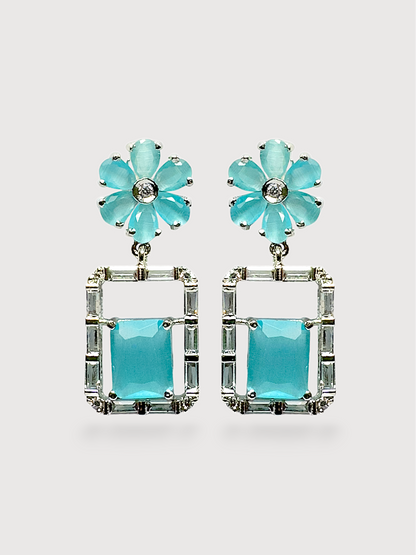 Chloe Charming Flower Skye Blue earrings