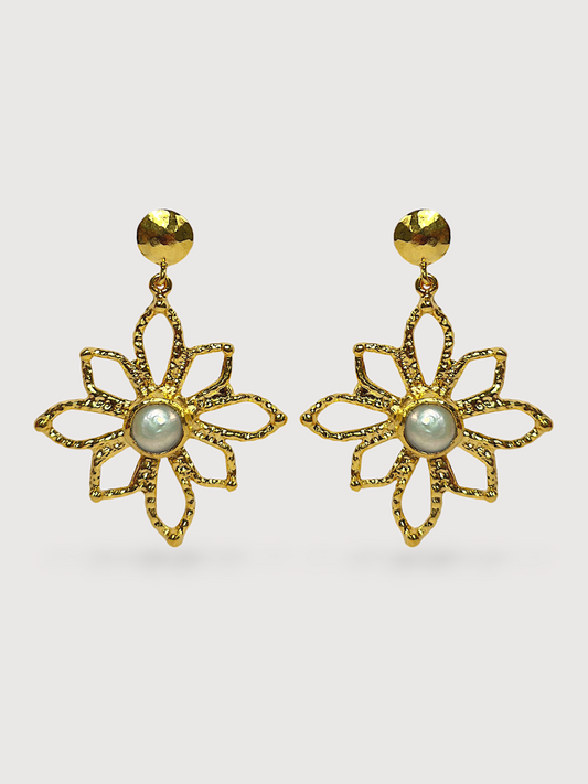 Carola Statement Earring With Pearl