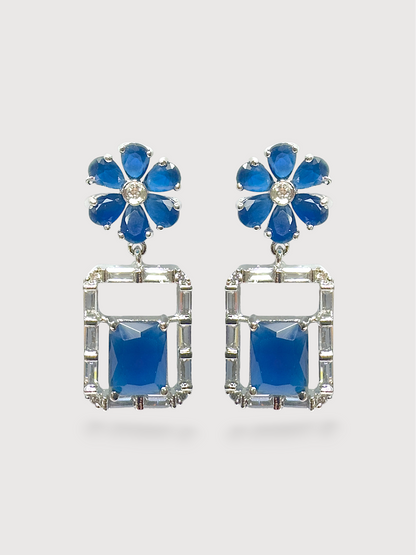 Chloe Charming Flower Blue earrings